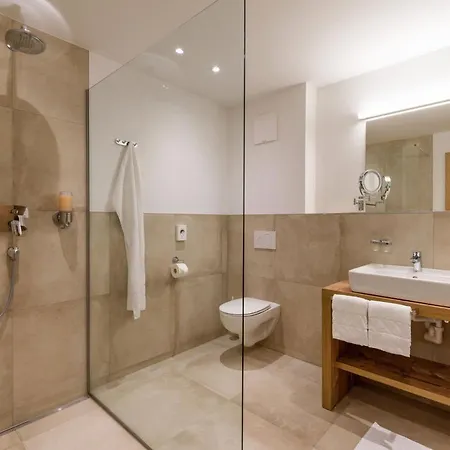 Echt Woods Apartment *